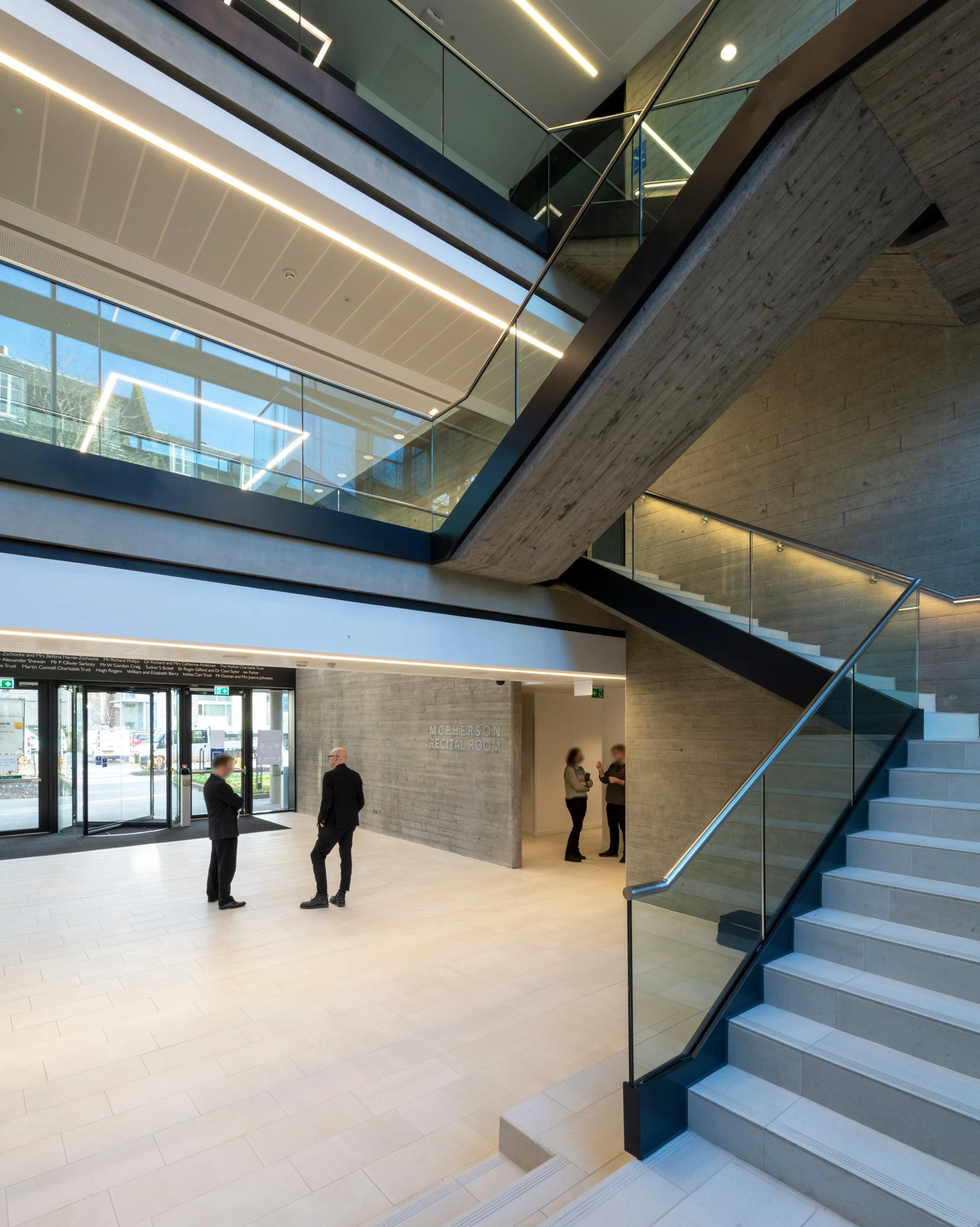 FOYER_20420 - cropped (1).jpg