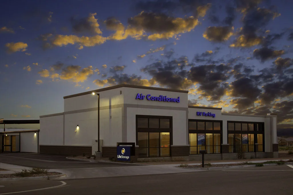 LIFE STORAGE3.jpg