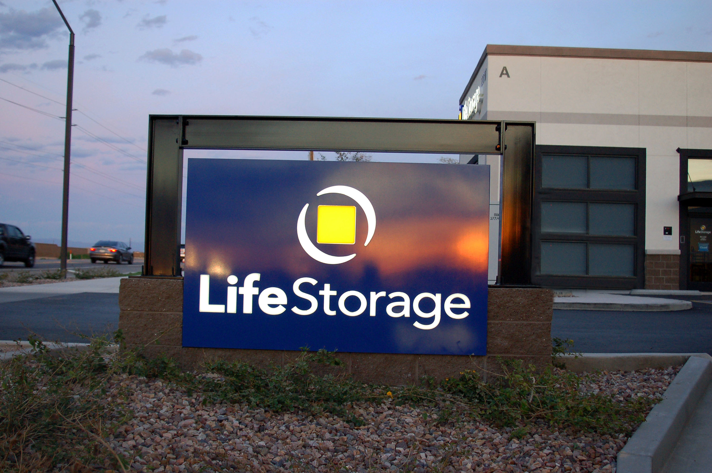 LIFESTORAGE5.jpg