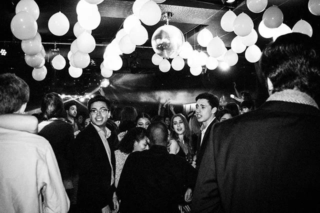 &iexcl;Gracias totales! 
Desde el equipo de @salacanalla @perreoiberico y @sotano.dos queremos darle las gracias a todos nuestros invitados que nos acompa&ntilde;aron en la noche de ayer. Ustedes son los verdaderos responsables de el incre&iacute;ble