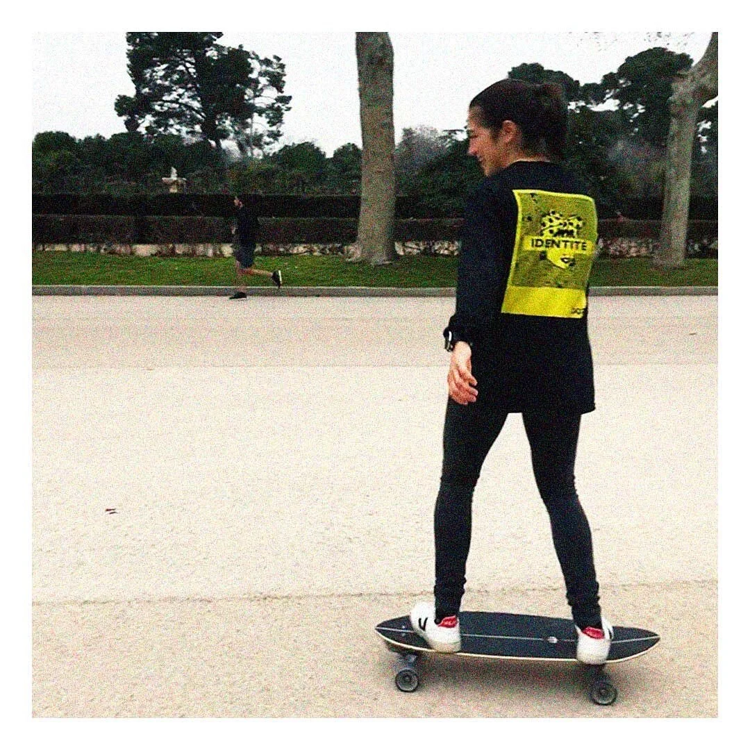 002_IDENTIT&Eacute;_LS_CARB&Oacute;N

Edici&oacute;n ya disponible en cat&aacute;logo:
- 100% Algod&oacute;n 
- Casual Fit
- Free Worldwide Shipping