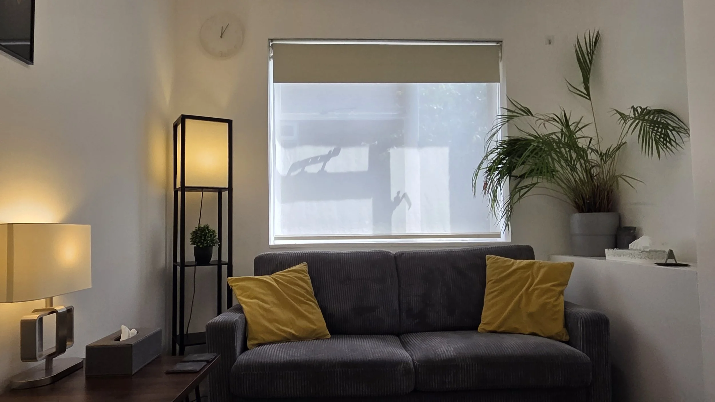 room-2b.jpg