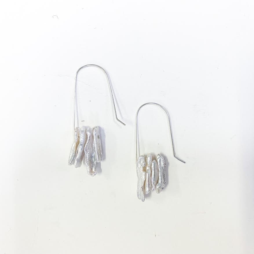 Swinging Pearl Earrings