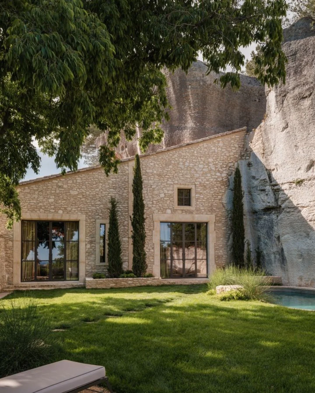 When it comes to villa travel, the magic is in the details &mdash; and that&rsquo;s where having the right relationships makes all the difference. ✨

Whether you&rsquo;re enjoying the privacy of your own villa in Tuscany&rsquo;s rolling hills, celebr