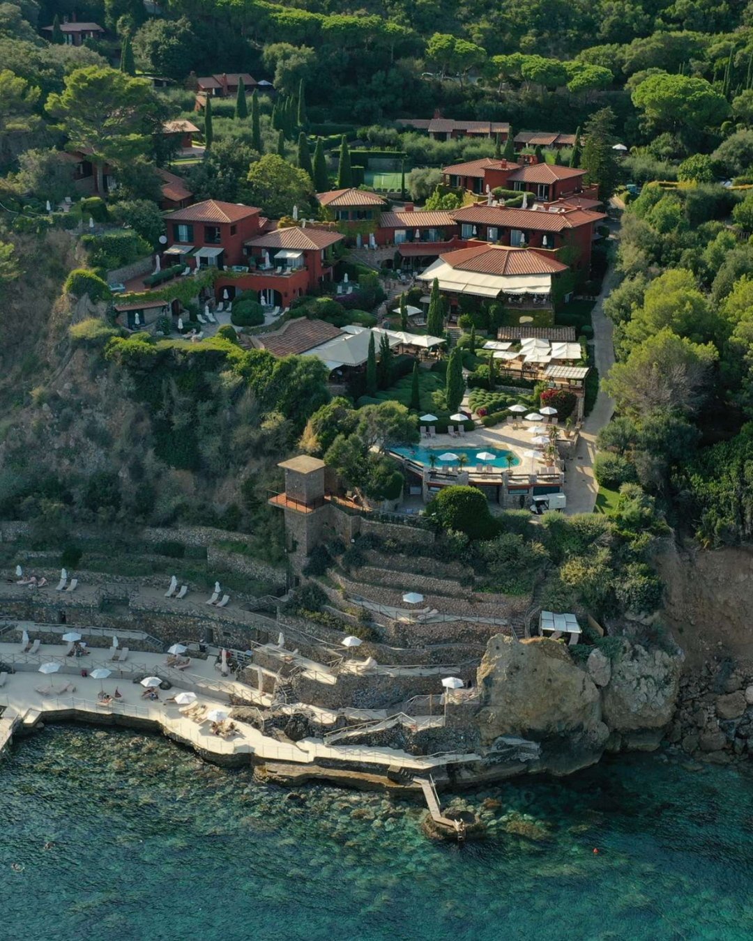 Guess where I'm headed next? 👀 Northern Italy is calling, and I'm answering.

I'm heading out to scout some of the most exceptional properties in the region &mdash; think lakeside perfection, a hidden coastal gem, and one of Milan's most iconic addr