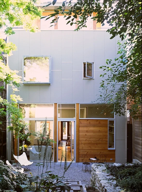 Basis-Design-Build_LIVE-WORK-HOUSE-2001-POST-2.jpg
