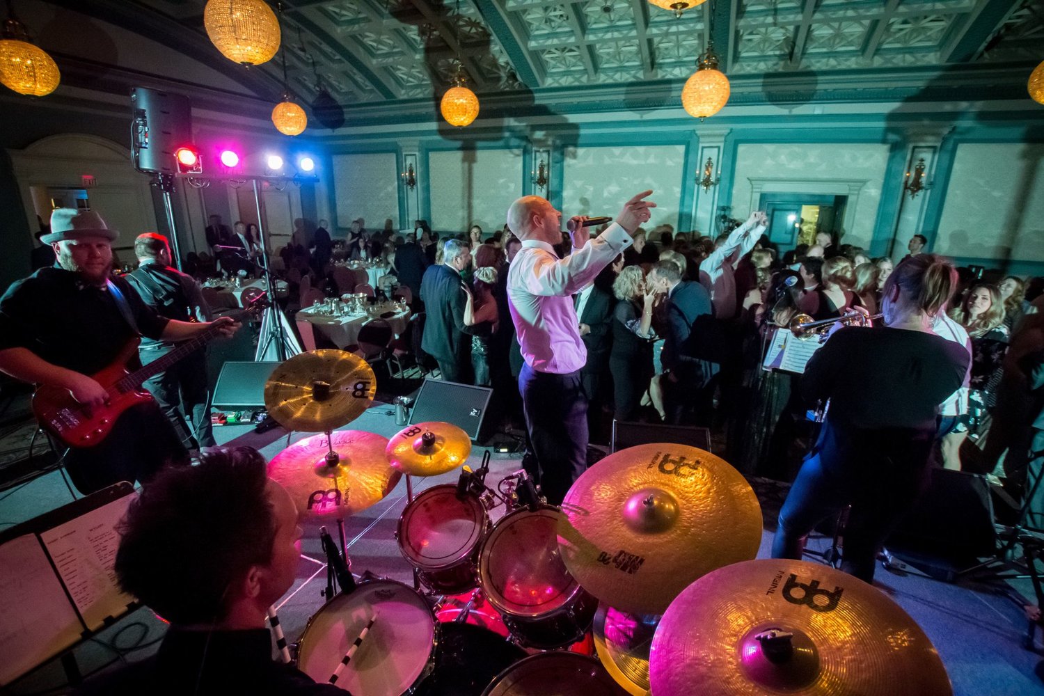 Bobby Dazzler performing at the Crystal Ballroom, Fairmont Empress Victoria 2017