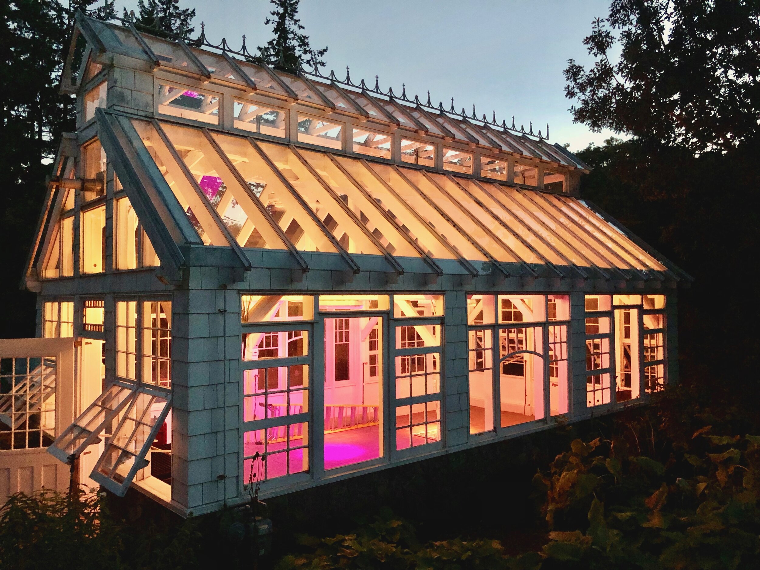 Greenhouse at Starling Lane Vineyard converted into a dance floor space 2021