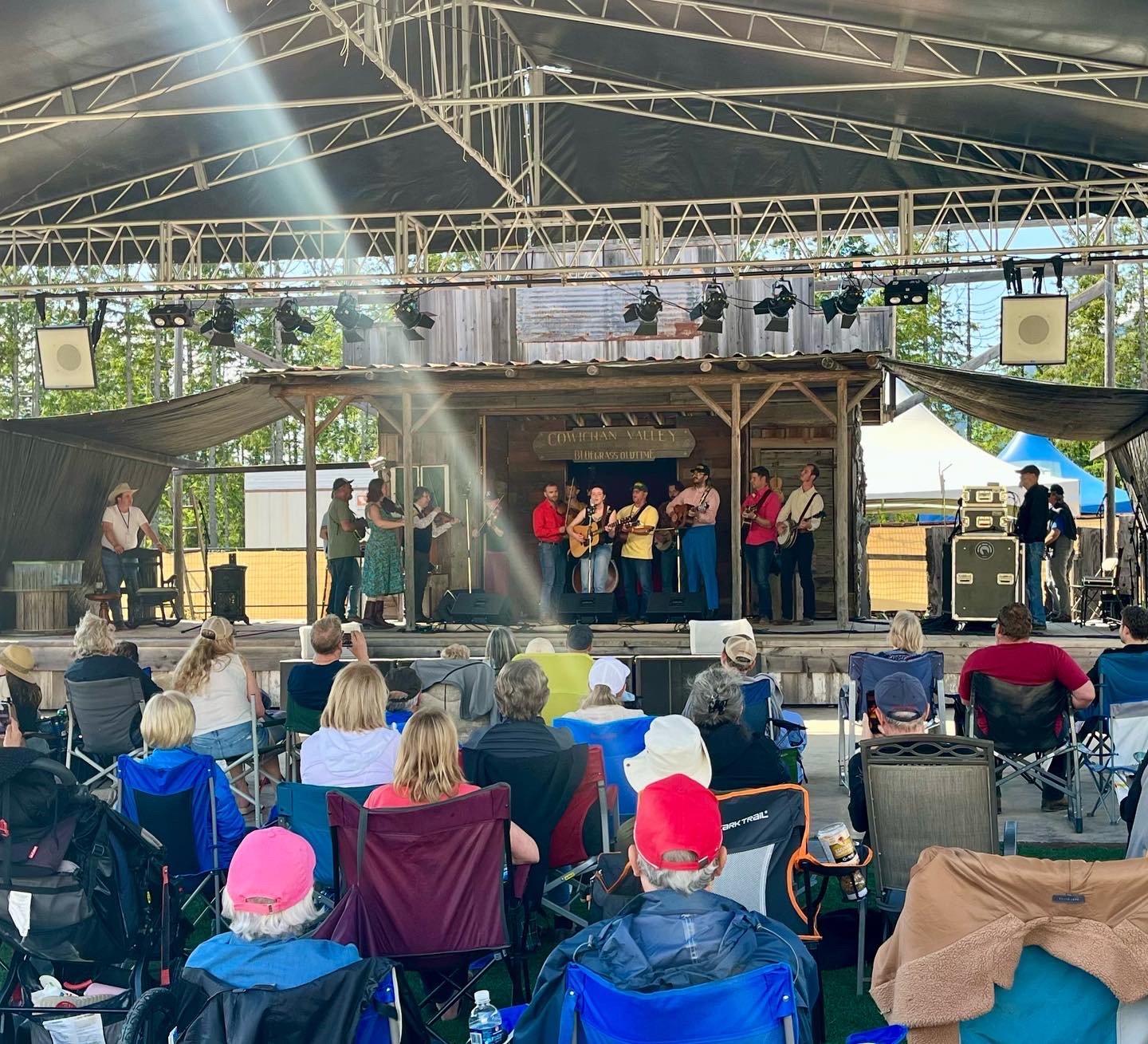 The big finale featuring Happy Trails, Prospector at Cowichan Valley Bluegrass Festival, Laketown Ranch Lake Cowichan 2022