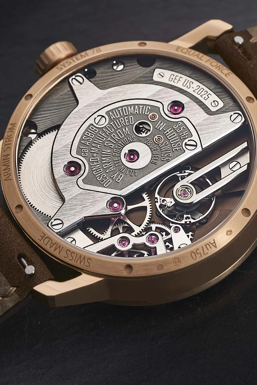 armin-strom-Gravity-Equal-Force-Ultimate-Rose-Gold-3.jpg