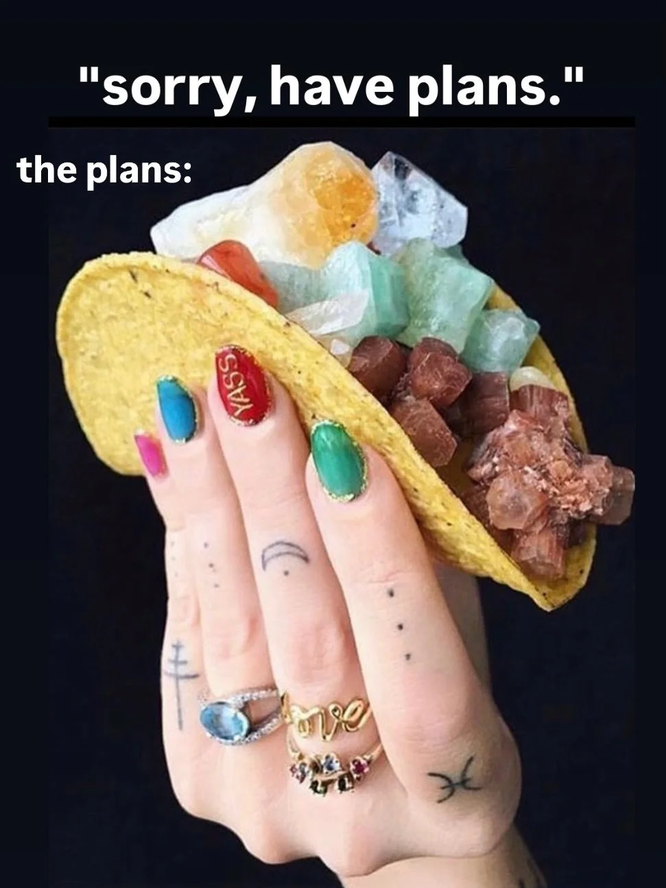 SOME OUTFITS ARE EATING&hellip;
&amp; SO AM I. 🌮 

#metgala2026 #cincodemayo