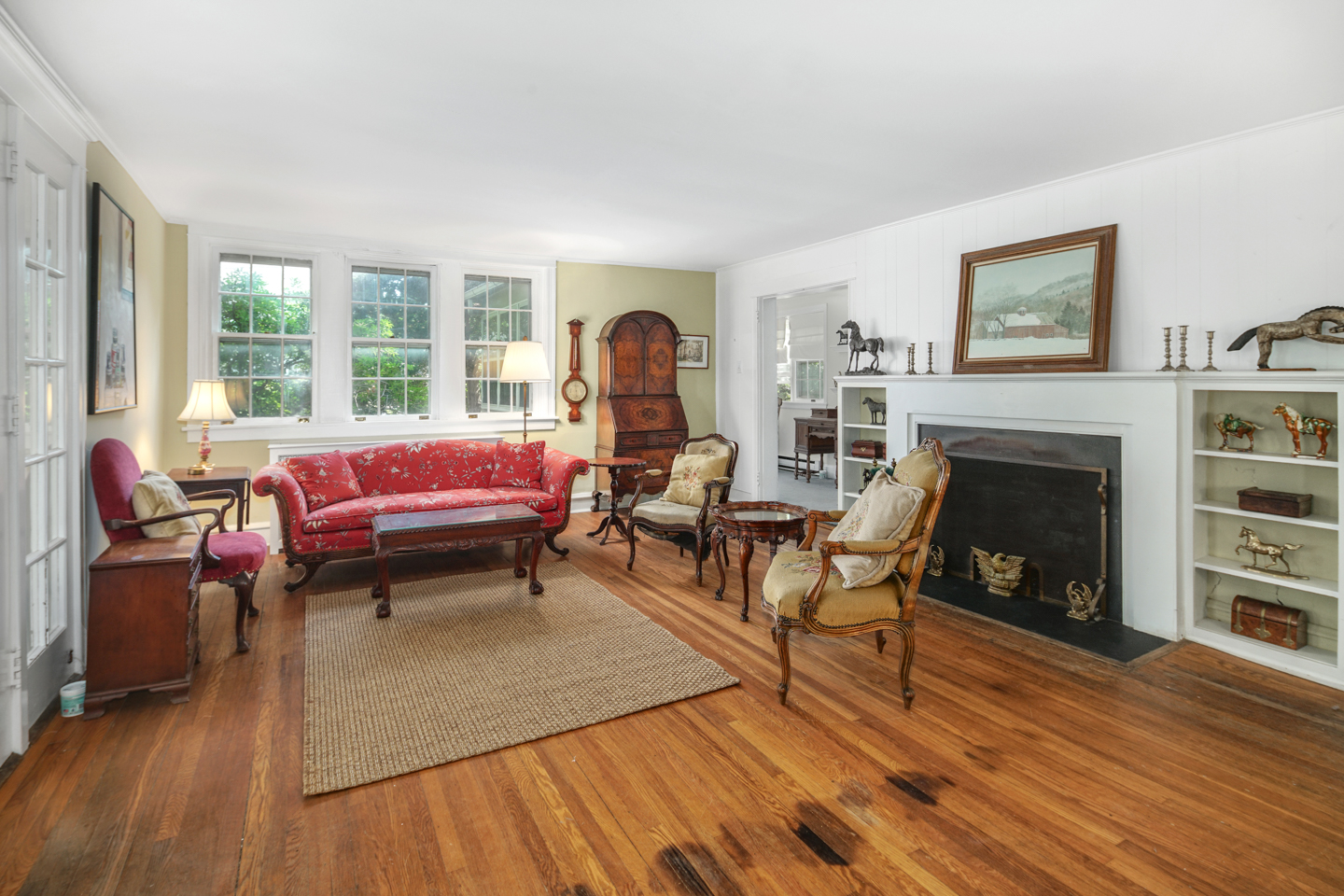 532 Cantrell St-MLS-3.jpg