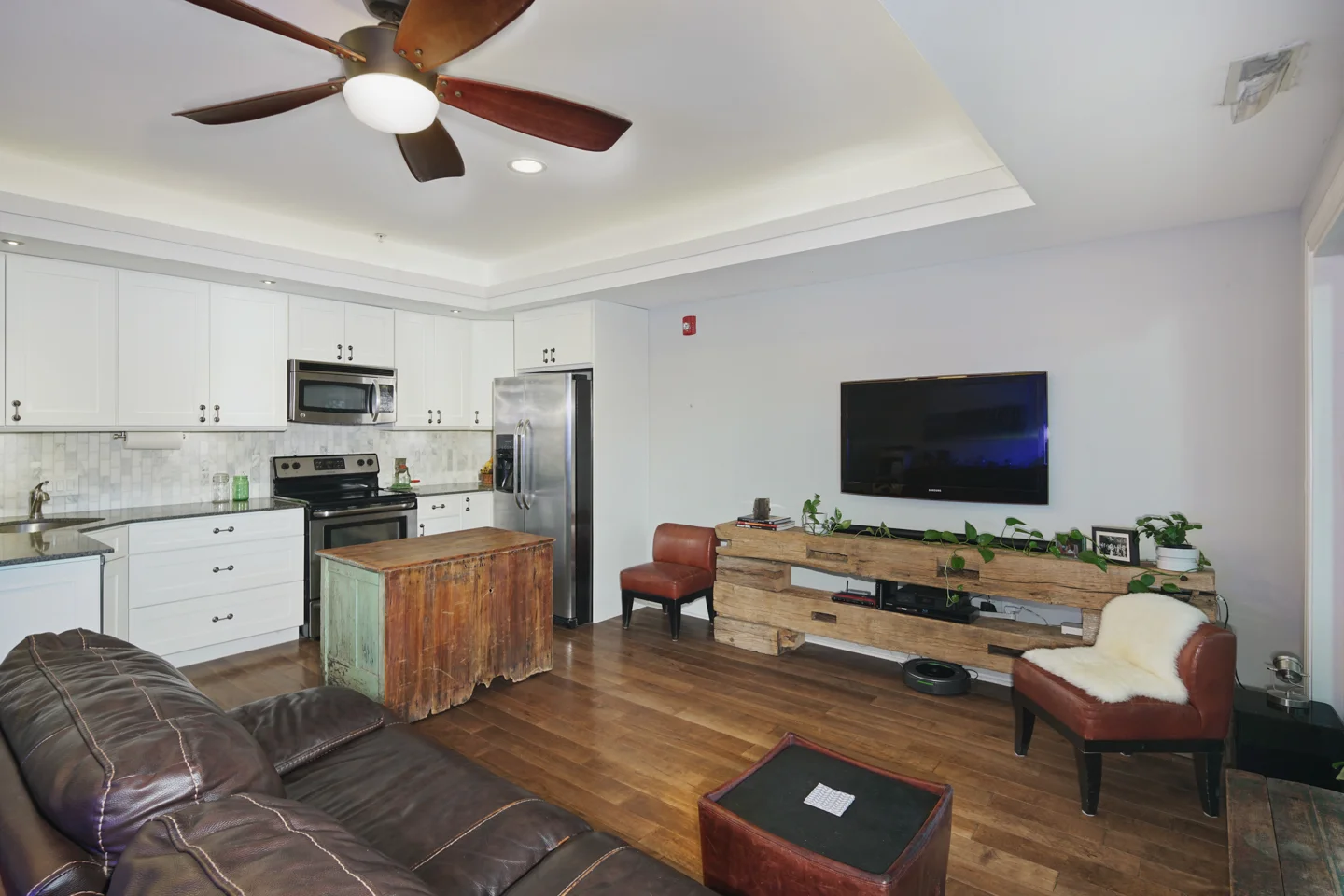 1122 Snyder Ave-MLS-8.jpg