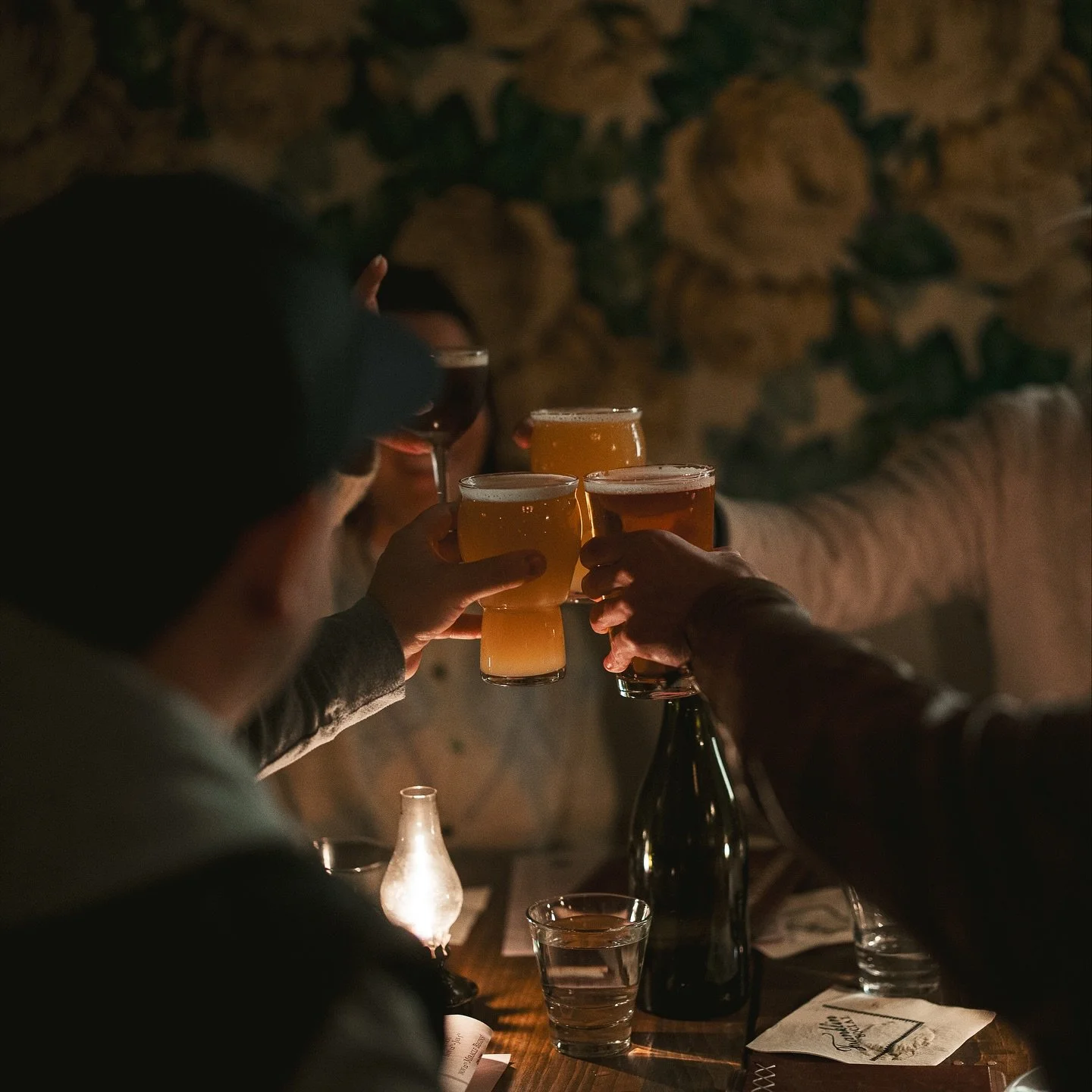 Another weekend, another excuse to share some sips, bites, and laughs with your favorite people! 

See you at 4pm for Happy Hour!