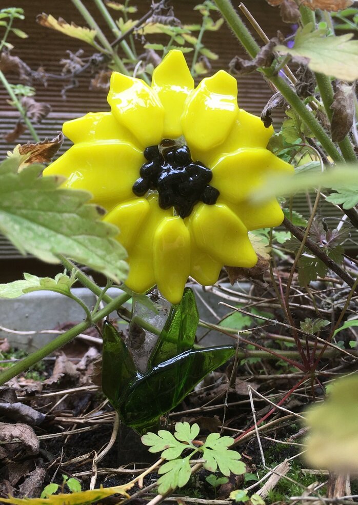 Sunflower Fused Glass Garden Ornament.jpg