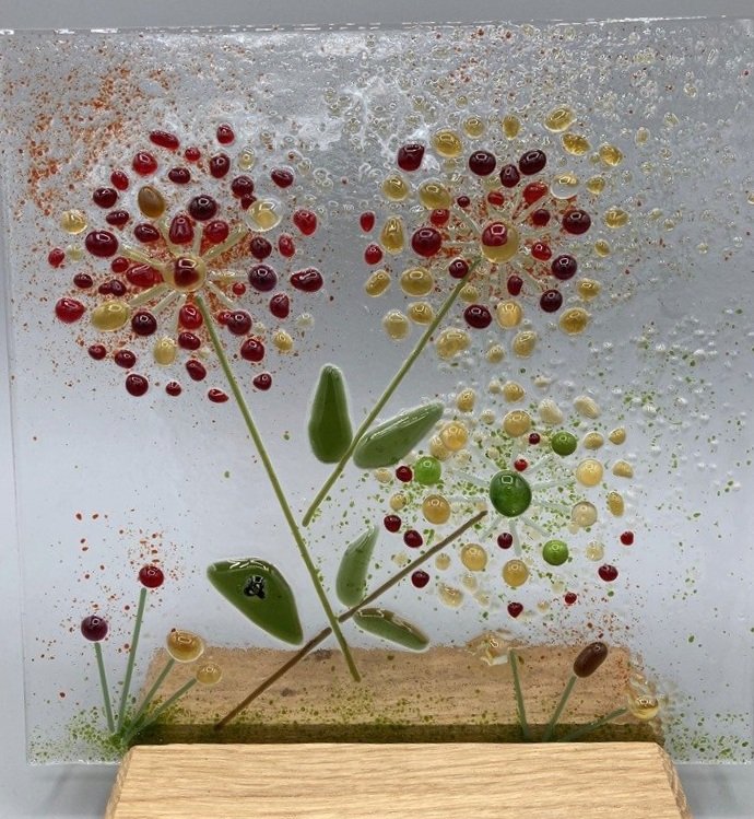 Autumnal+Alliums+Fused+Glass+-+made+by+client+05-23.jpg