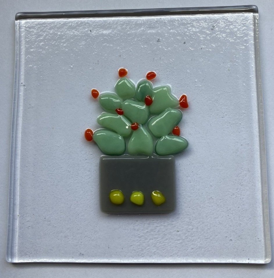Cactus+1+Fused+Glass+-+made+by+client+05-23.jpg