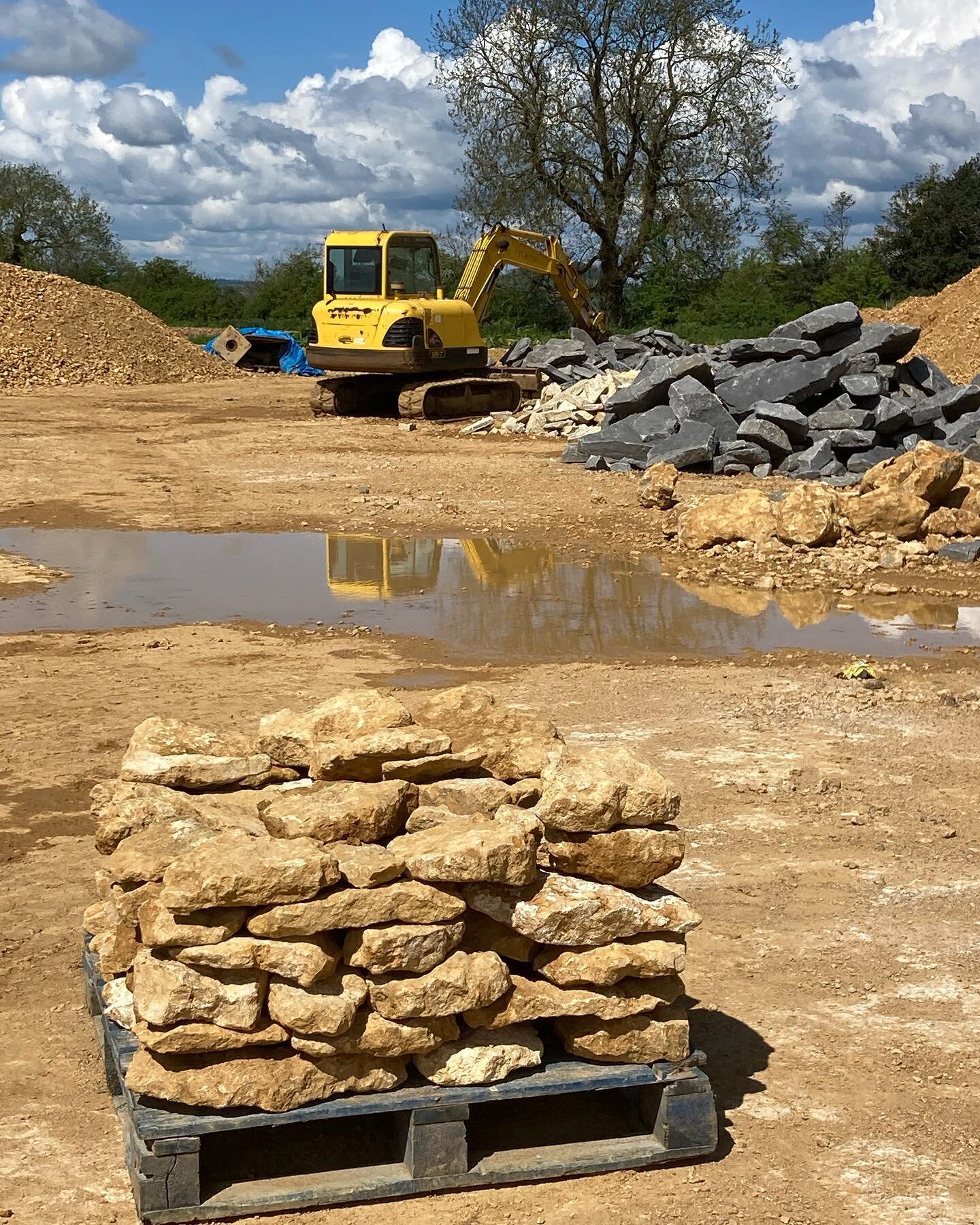 A visit to a quarry @hadspenquarry with @charles_dowding to finish his pond with @myco_ad. A van and car full of Cary Stone ( Castle Cary), rinsed, laid on felt #cementfree and then gap filled with topsoil. With EXACTLY the right amount of stone! hig