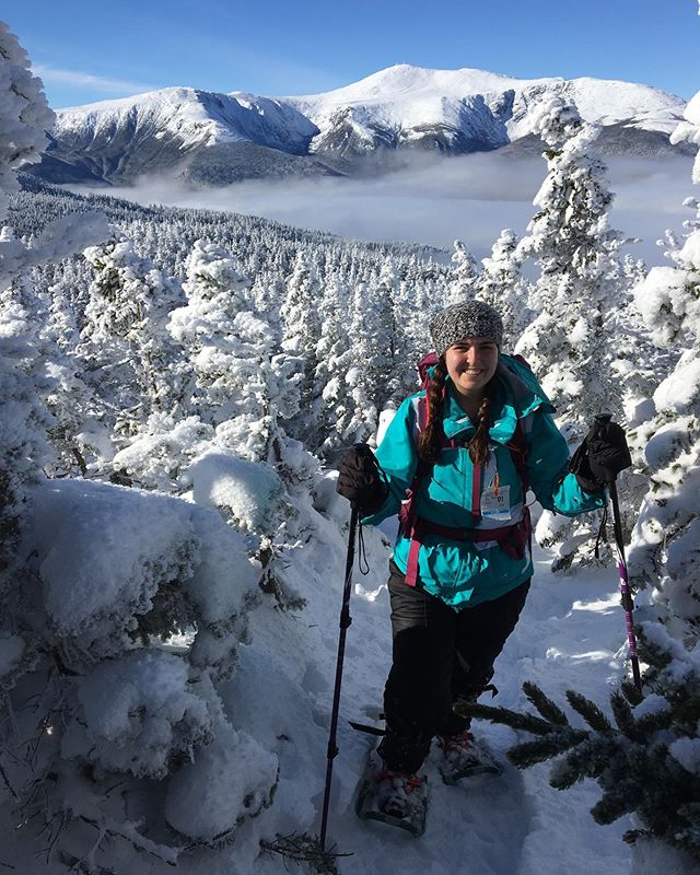 Though it&rsquo;s not &ldquo;officially&rdquo; winter according to the calendar dates, winter is in full effect in the White Mountains! And even more snow is on the way 🌨❄️
.
This is from exactly 1 year ago and one of our favorite hikes to date! We 