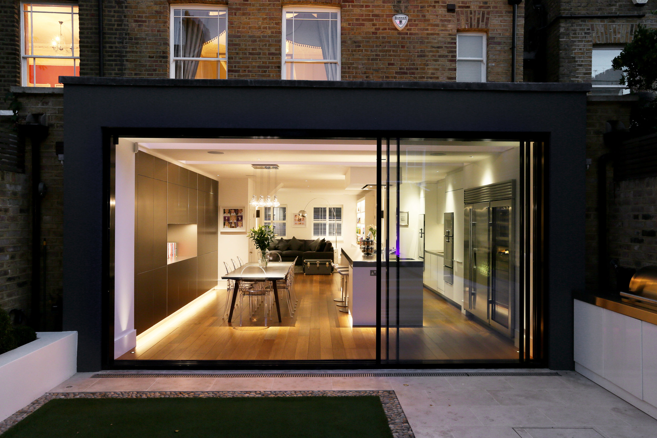 12 Spencer Walk fpz175267 (41).jpg