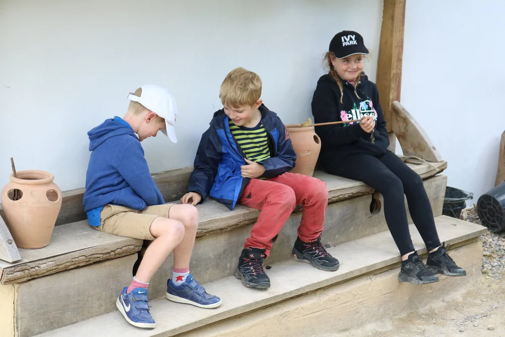 home ed children.jpg