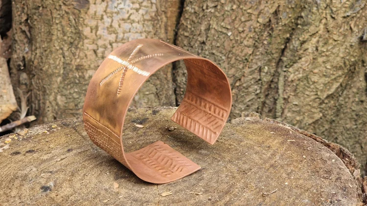 cuff1.jpg