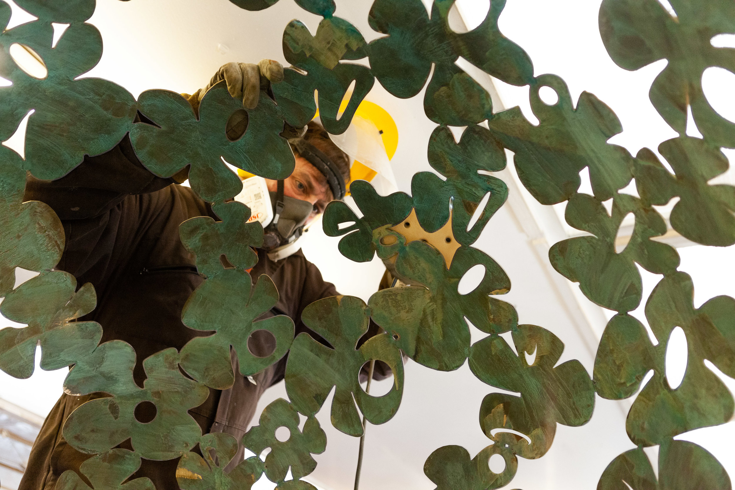 Every flower element is different; any flower design would be possible for your sculpture.