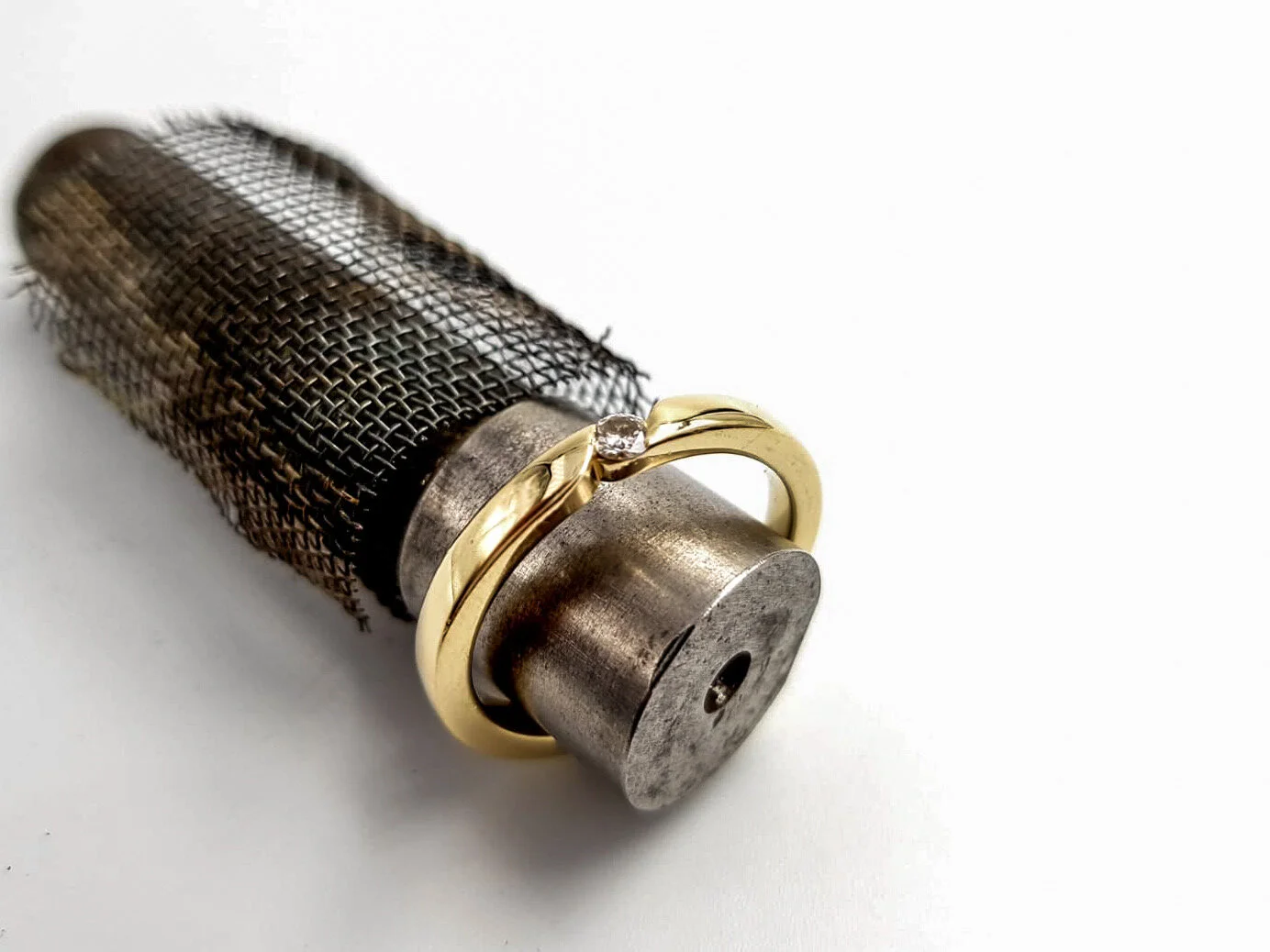 D20383CE-F4E5-4B70-A87D-B7DC1CECDFA7