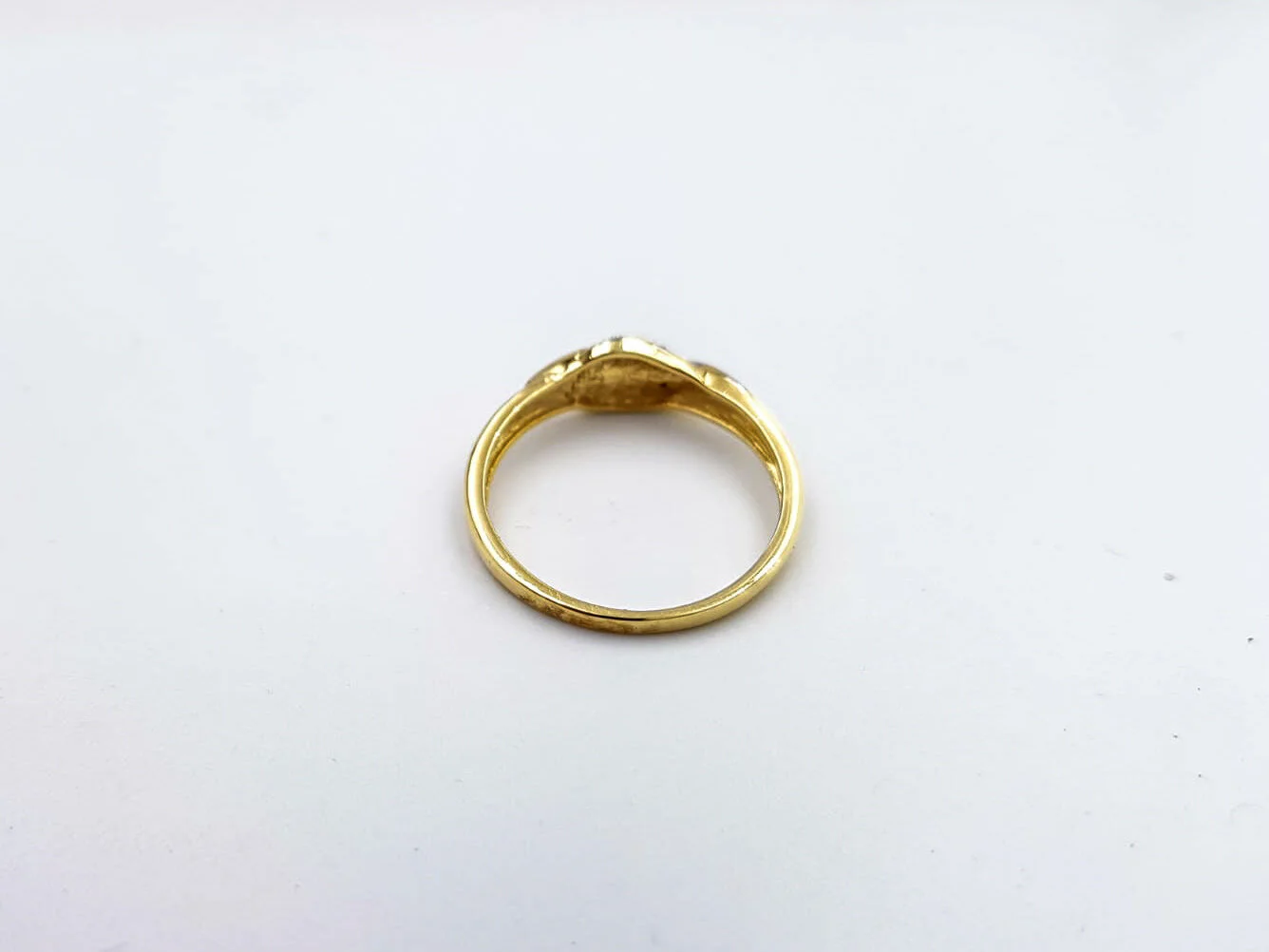 33BFC368-BCFD-410D-9299-4075BBF5EE6D