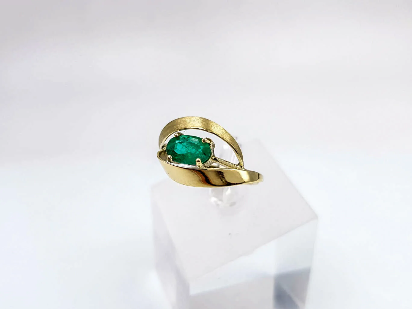 150679AF-CC84-429E-86F7-009FEC8E71BB