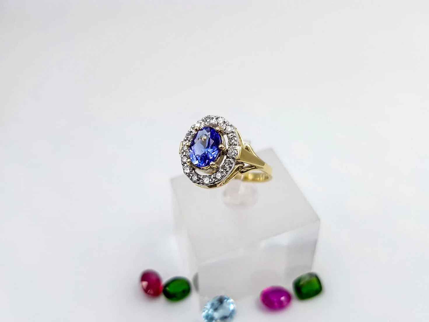 81757ABD-E453-4037-A3A9-4CA1489A6A85