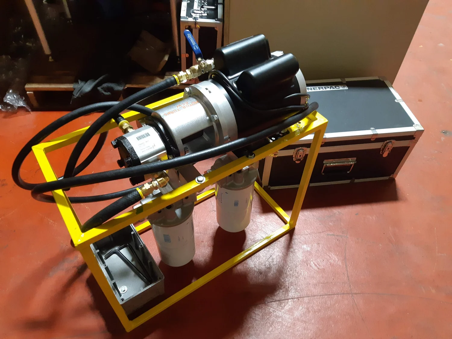 Custom hydraulic unit
