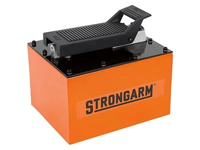 Strongarm hydraulic foot pump supplied by Northland Air Hydraulics