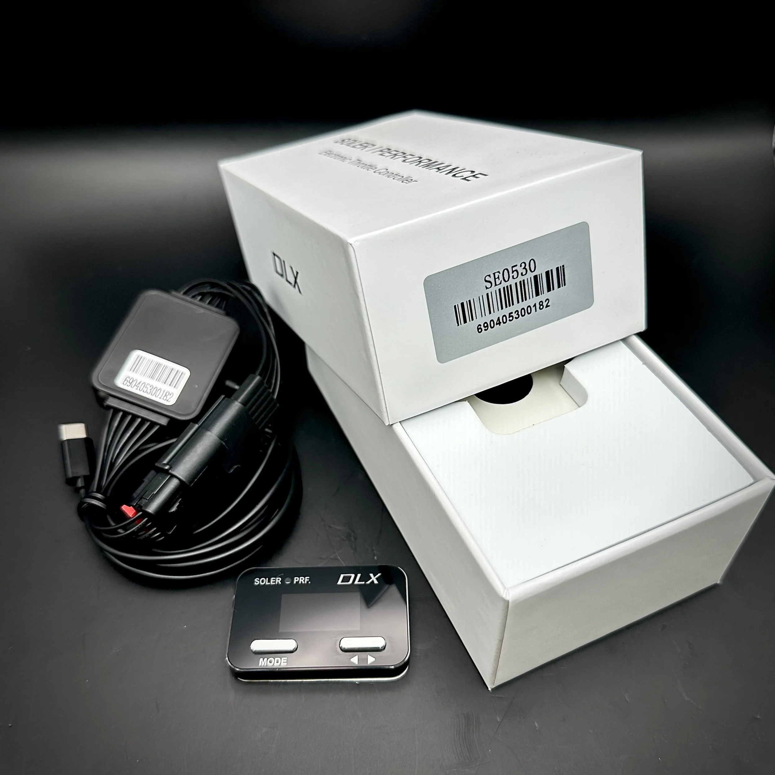 SE0530-TC DLX Bluetooth® Throttle Controller: Silverado / Sierra (2019 ...