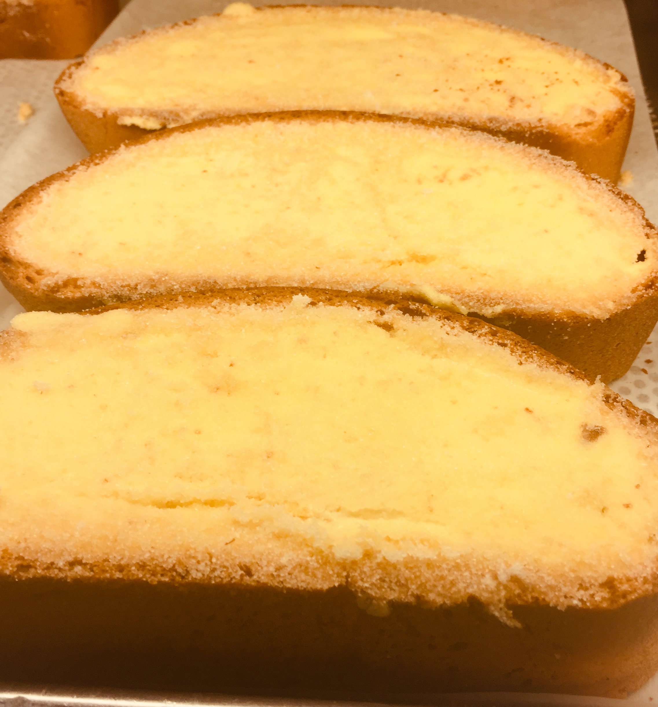 Rebanada con mantequilla (slice with butter and sugar)