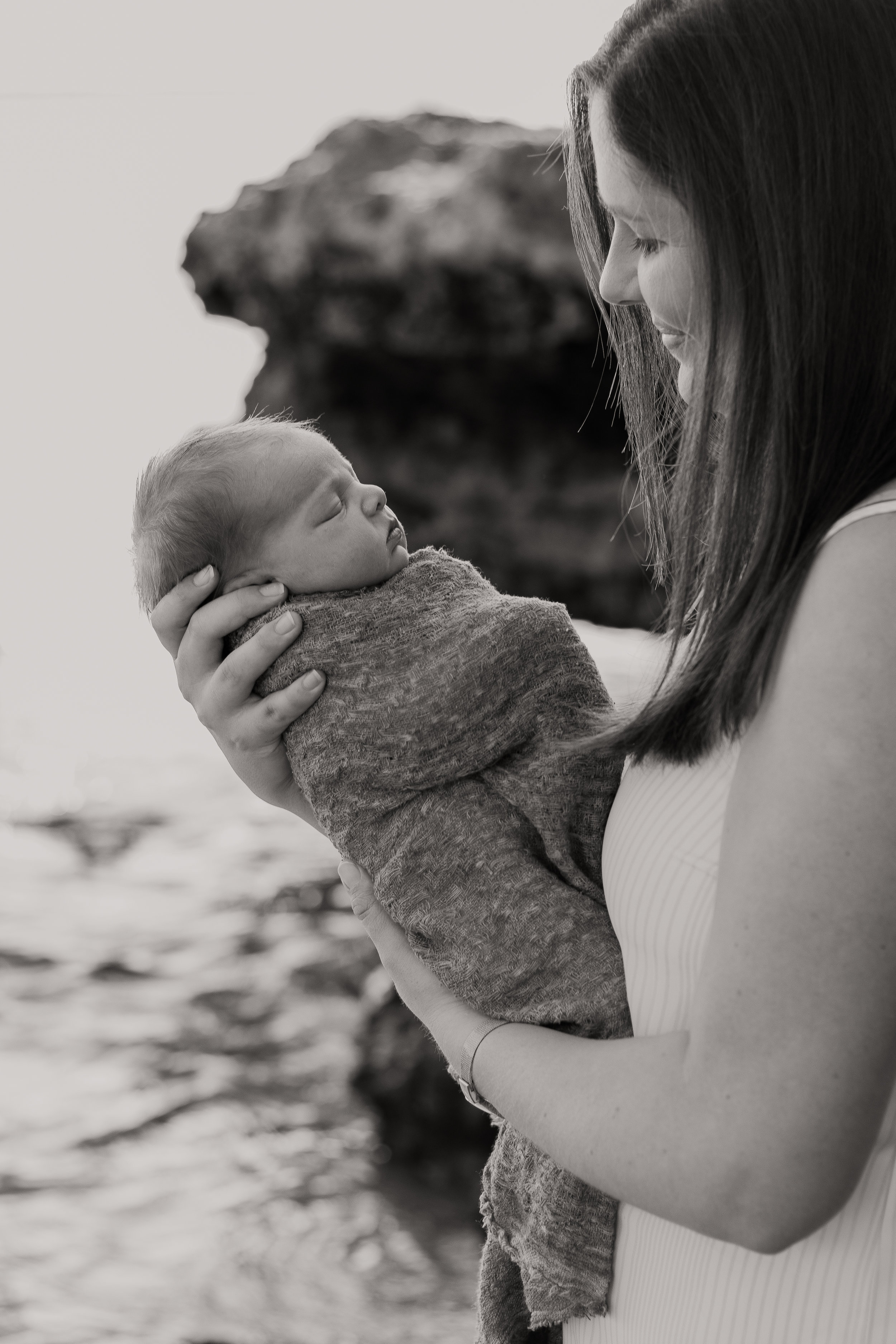 BLOG_ATFIELD_NEWBORN_PHOTO_SESSION_28082019-4.jpg