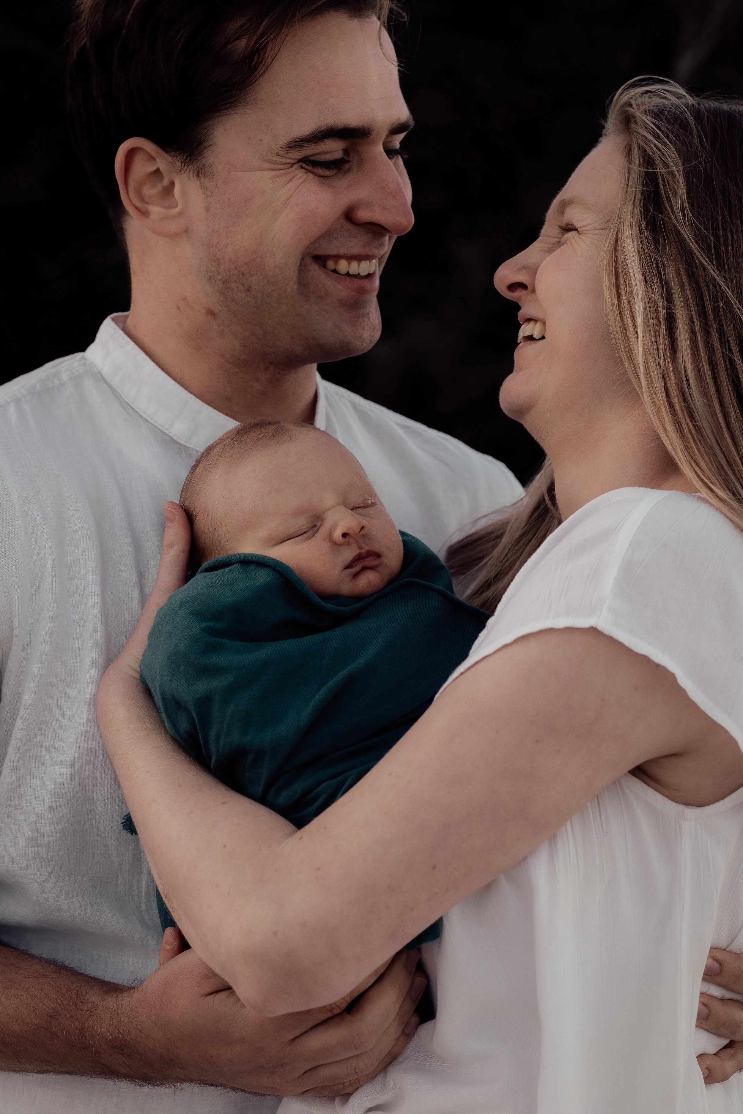 BLOG_WEBER_NEWBORN_PHOTO_SESSION_10092019-18.jpg