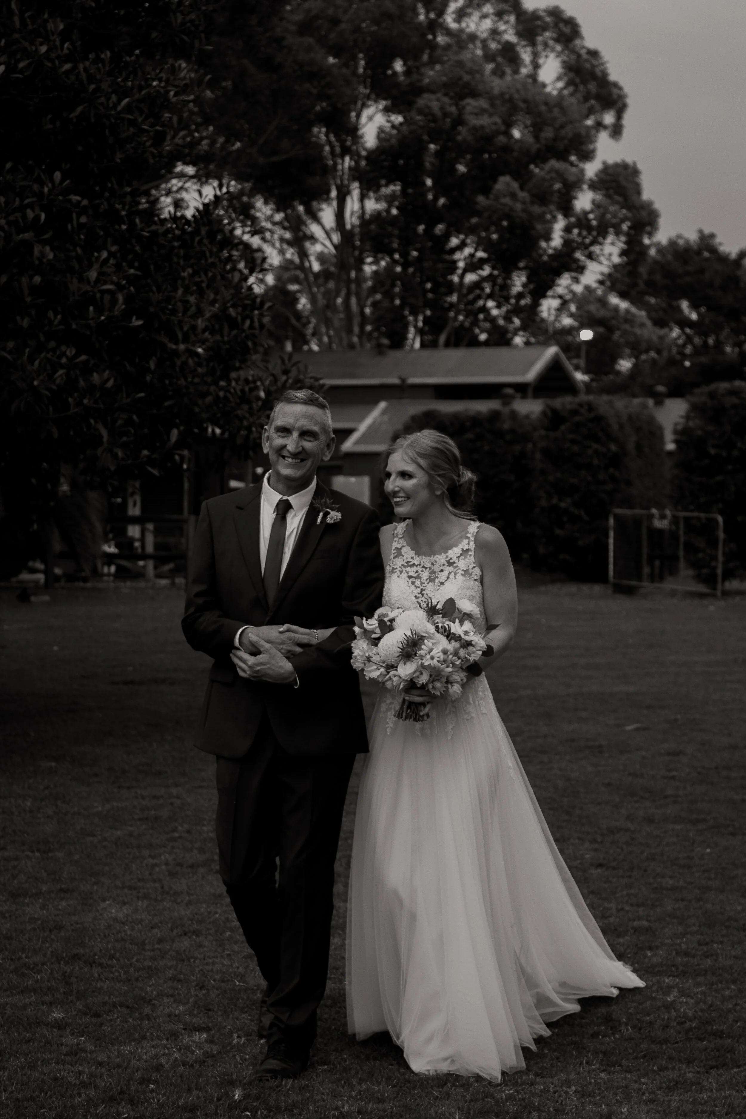BLOG_COLLIMORE_WEDDING_PHOTO_SESSION_RECEPTION_21092019-27.jpg