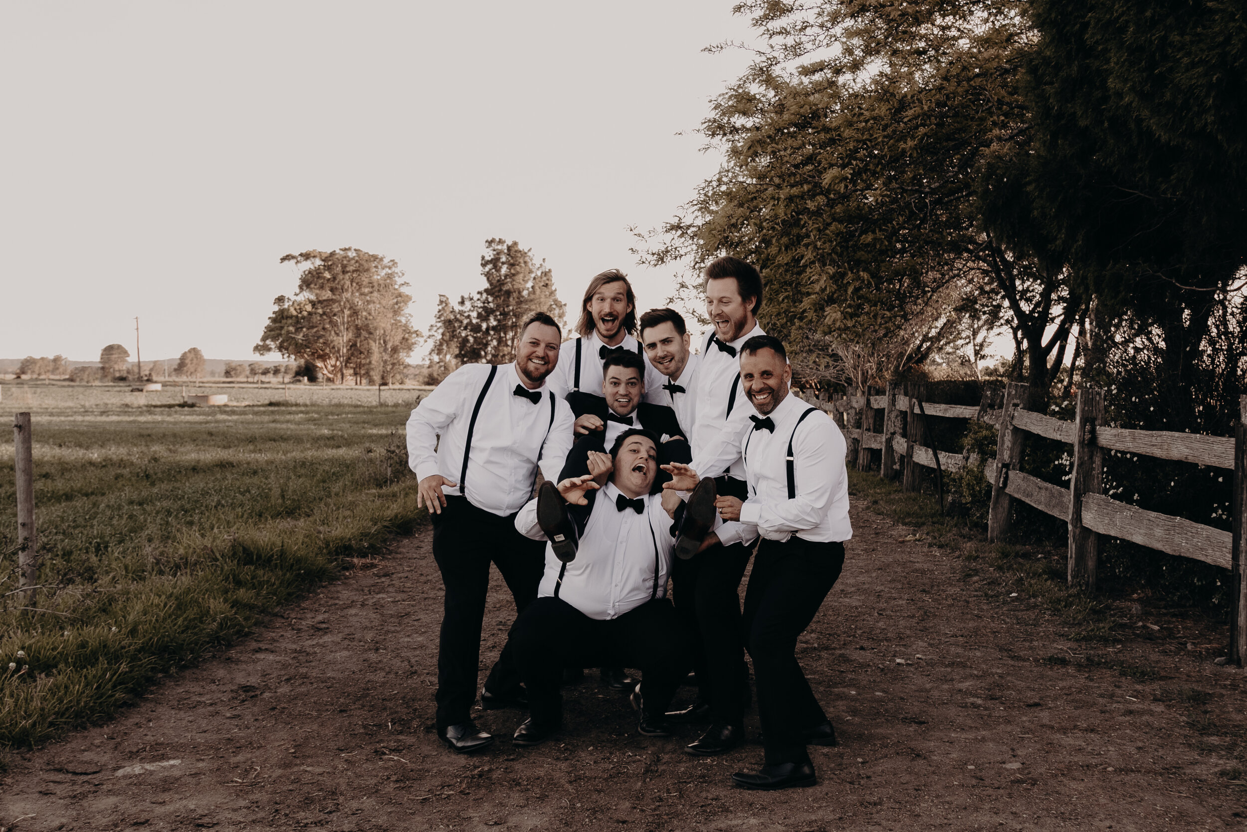 WOSZATKA_WEDDING_PHOTO_SESSION_26102019_BLOG4-15.jpg