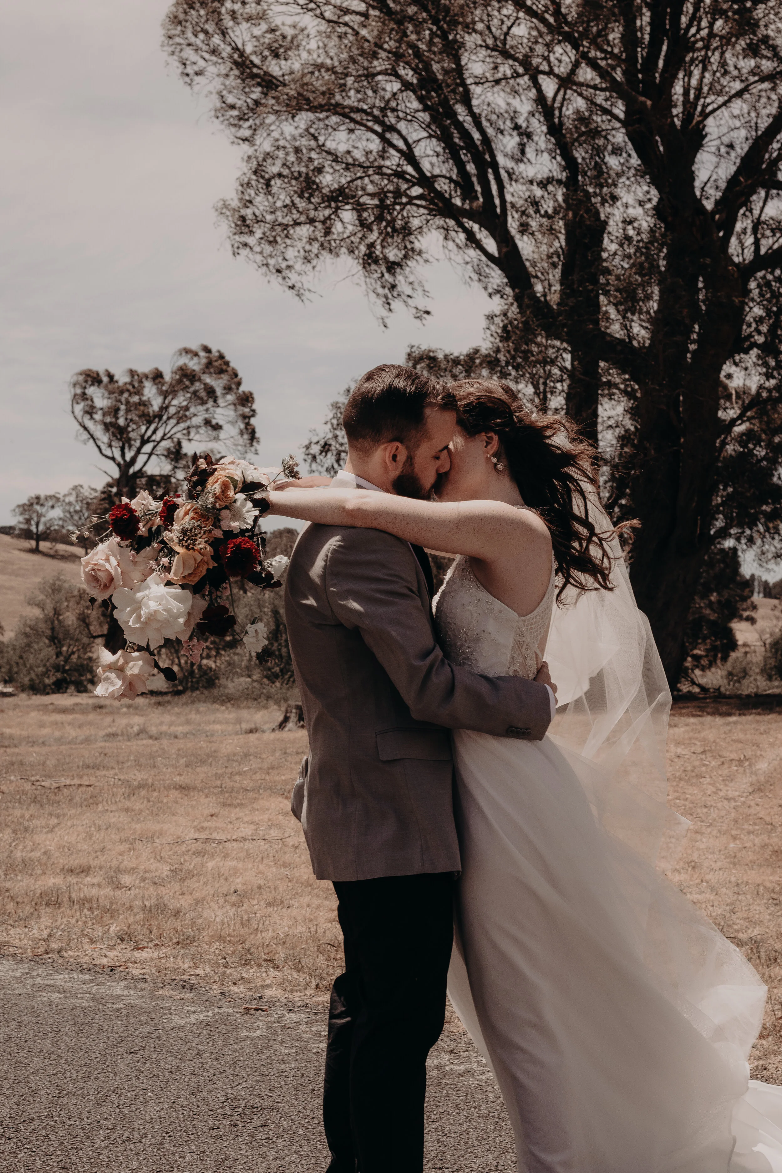 BLOG_LUNDIE_WEDDING_PHOTO_SESSION_15112019_RECEPTION-92.jpg