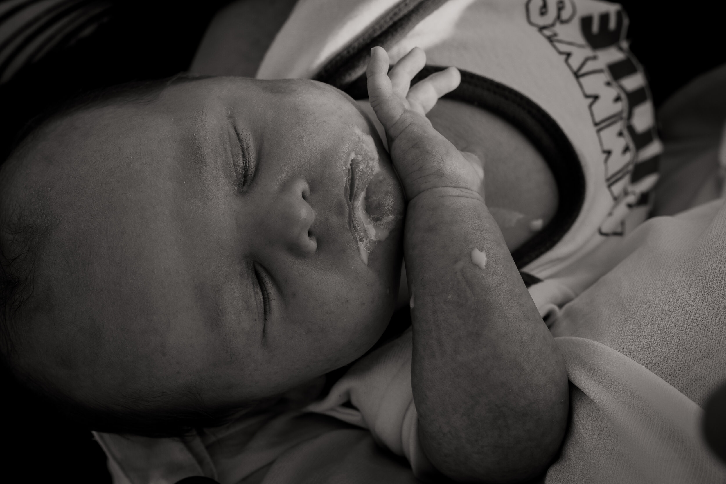 DALEY_NEWBORN_PHOTO_SESSION_BLOG-3.jpg