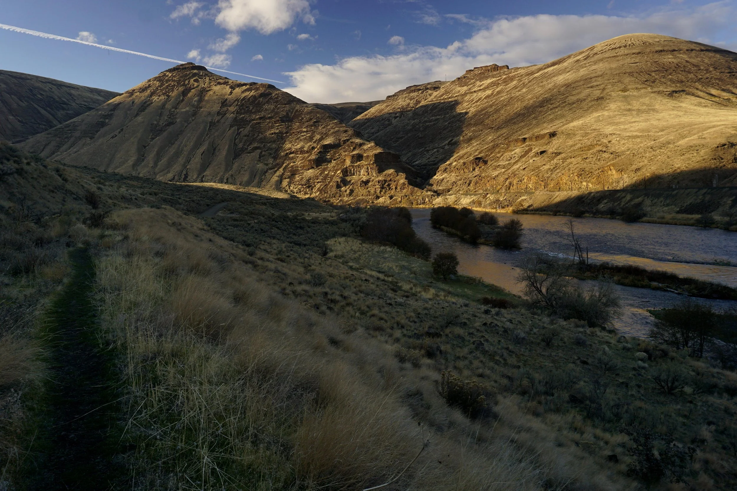 Mack's Canyon 143 web.JPG