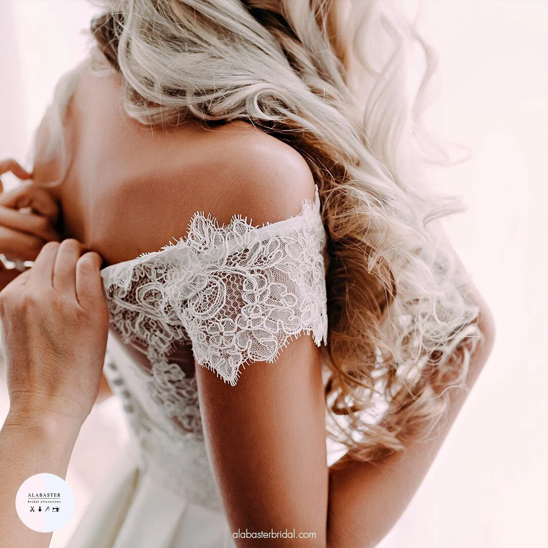 Alterations make sure that a bride's wedding gown fits her perfectly! ❤️
It fulfills all of her requirements and, most importantly, makes her feel like her most gorgeous self. ❤️
……
📲Follow @alabasterbridalalterations
.
.
#alabasterbri