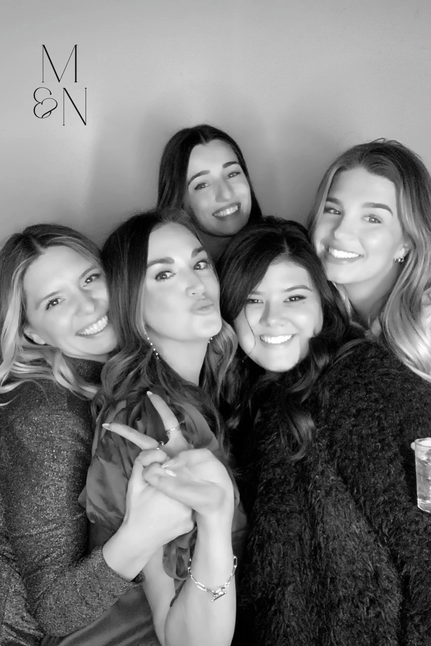 richmond photo booth.gif