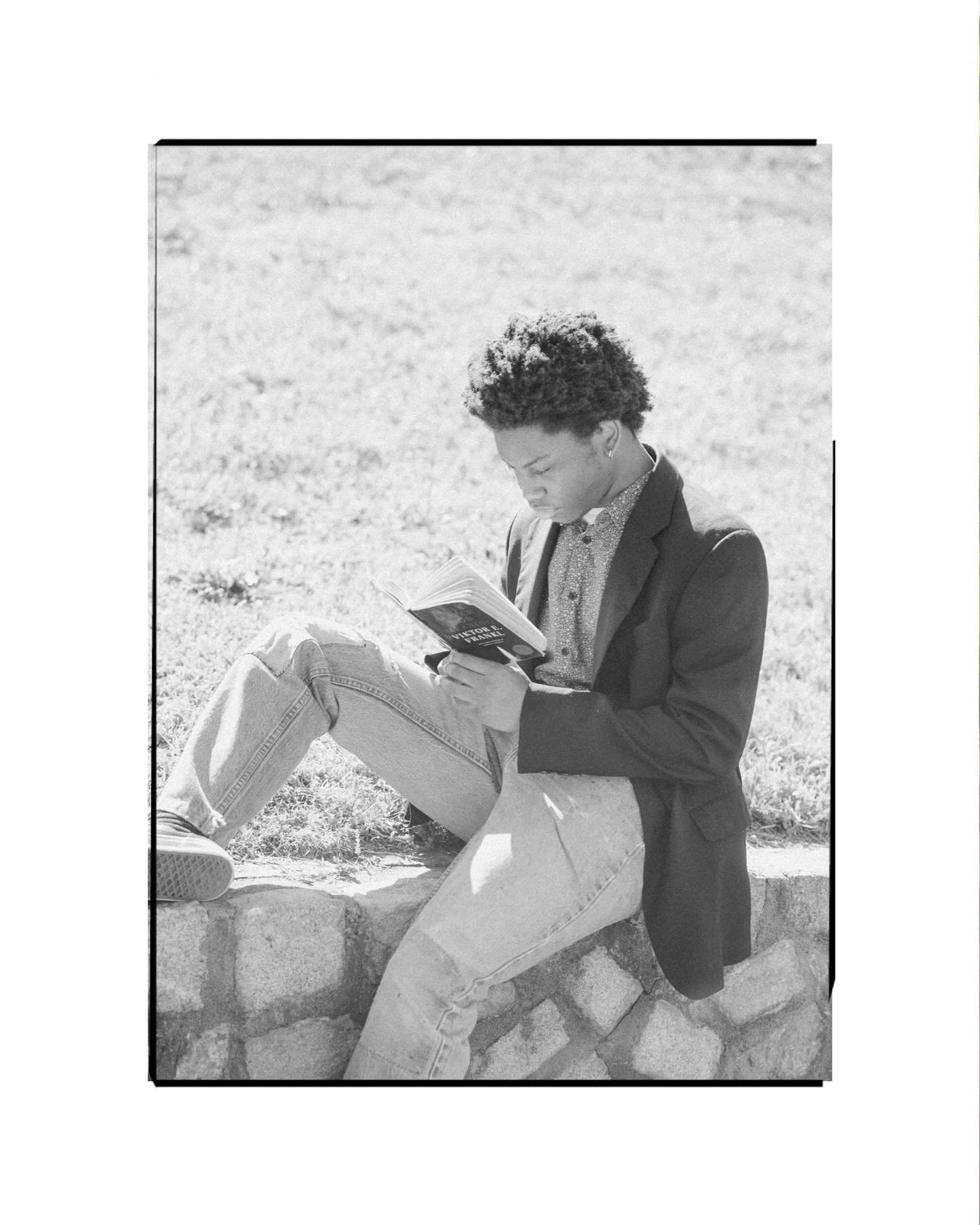 My favorite part of senior sessions is always the consultations and getting to hear all about a students interests, aspirations, and achievements. Finding ways to work those into their session and show off their personality is always my goal and I lo