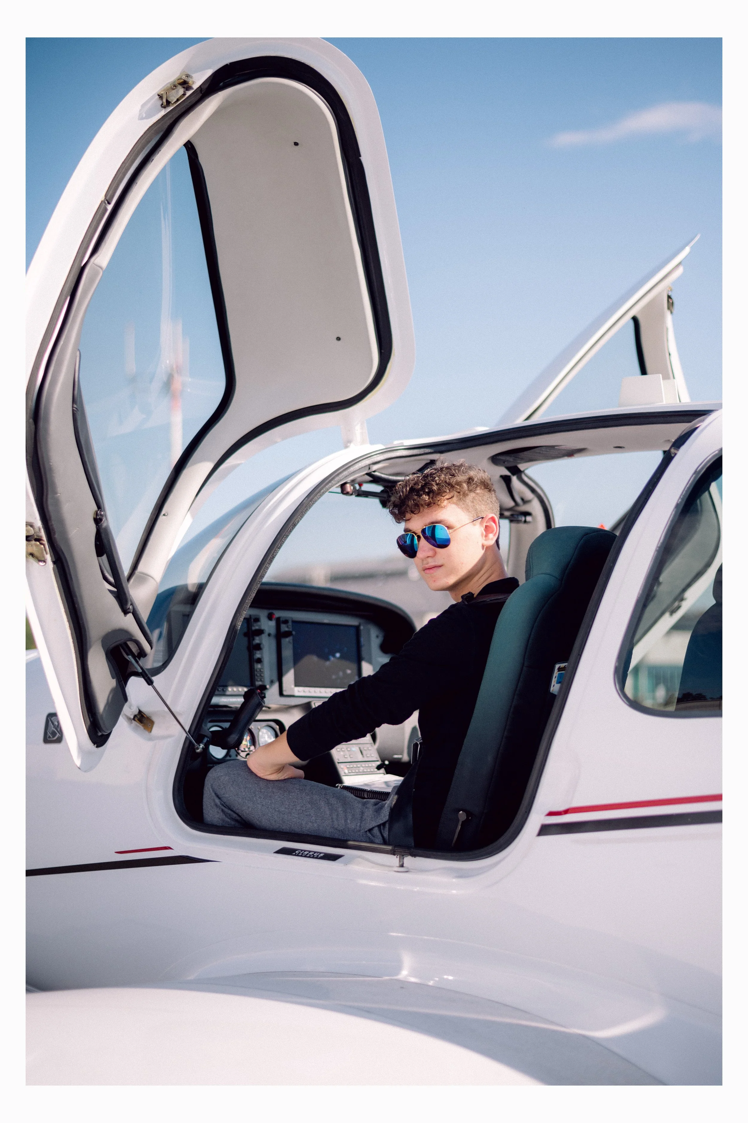 hobby-based-senior-photos.jpg