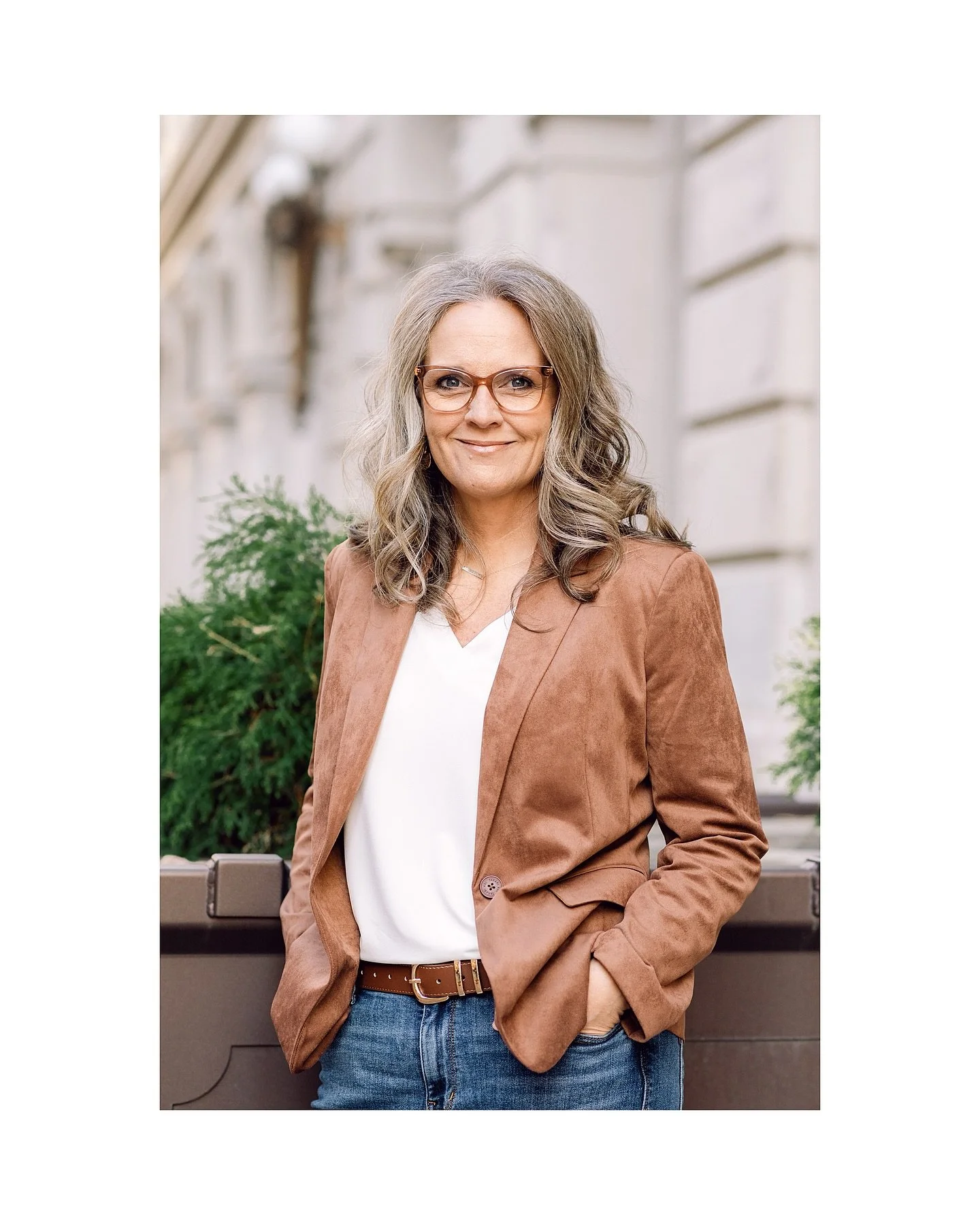 You don&rsquo;t need a new job to deserve a new portrait.

Sometimes you just need to see yourself the way others already do.

Capable. Calm. Experienced. Still evolving.

This is what professional portraits can look like when they&rsquo;re about the