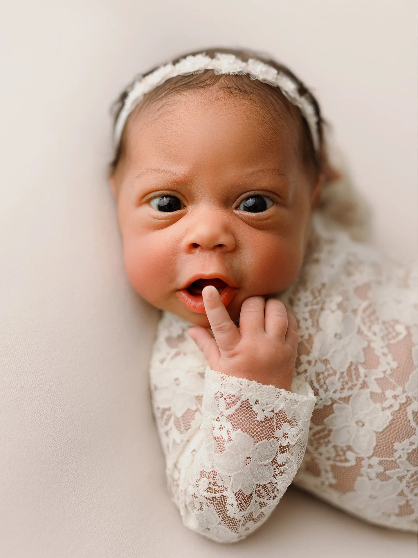 When you realize you can decorate for Christmas this weekend 🤭 Are you team decorate in November or team decorate in December? 🎄