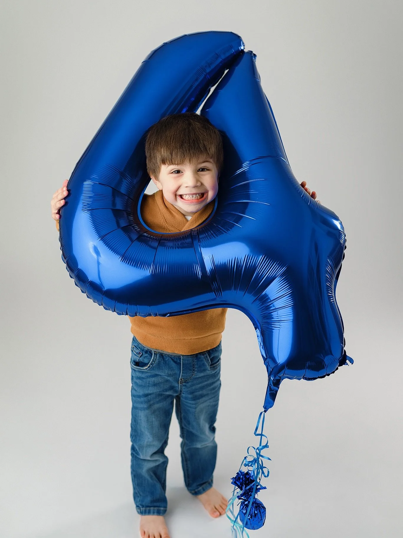 Milestone sessions don&rsquo;t just have to be for babies.  Every age is so fun and special to capture 💙

If you have someone celebrating a birthday and you would like to capture the moment I&rsquo;d love to chat in my DM&rsquo;s 🎈🍰 

#milestonese