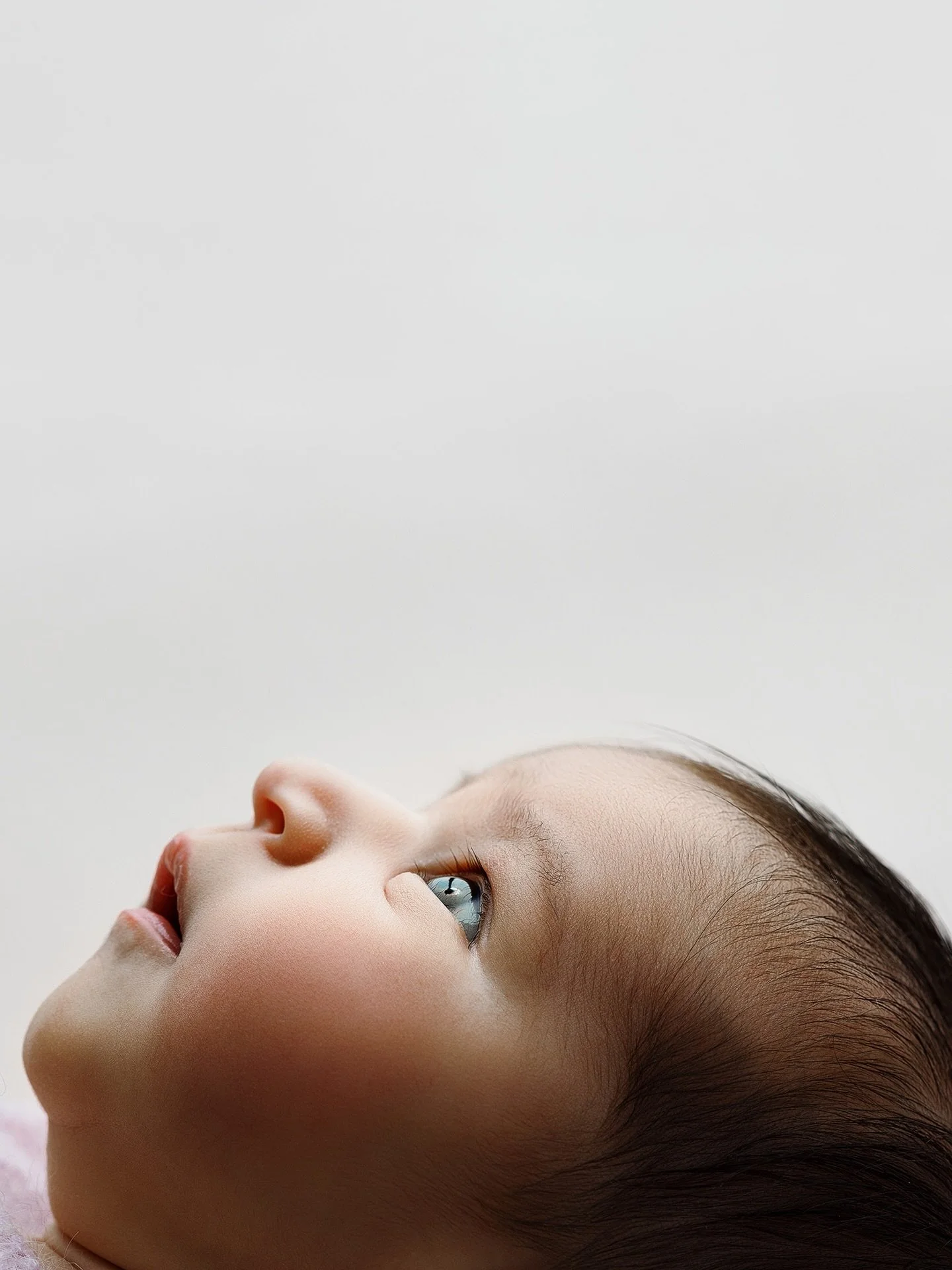 Newborns carry a kind of hope that&rsquo;s hard to put into words. Tiny, perfect reminders that something beautiful is just beginning.

Capturing these first days is always such an honor.

If you&rsquo;re expecting, I recommend booking your newborn s